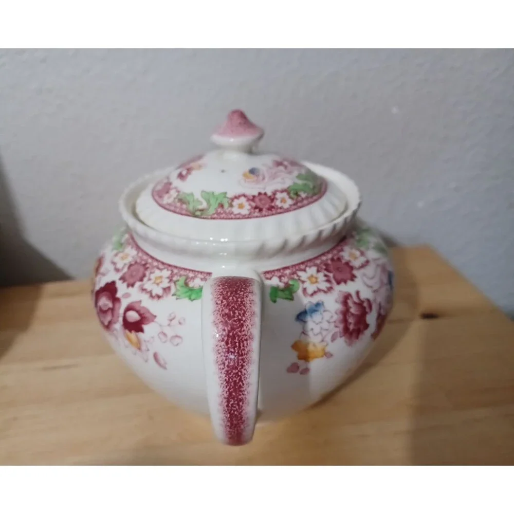 Johnson Brothers Winchester Teapot & Lid Pink (Rope Edge) England Floral 5 Cup